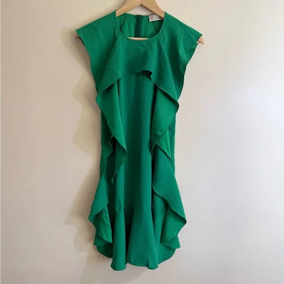 Valentino Ruffle  Shift Dress Kelly green size 40 Small - Picture 5 of 13